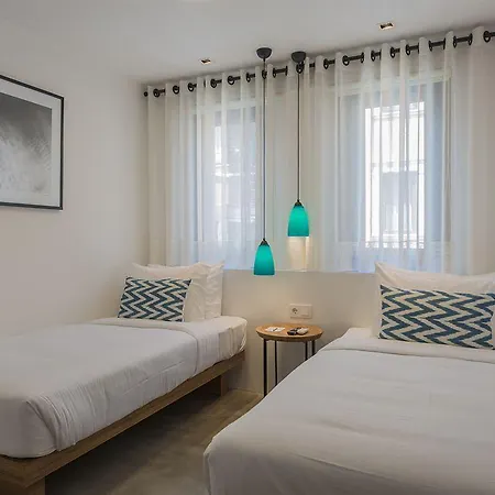 Alilass Hotel